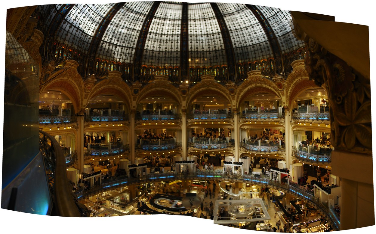  Galeries Lafayette