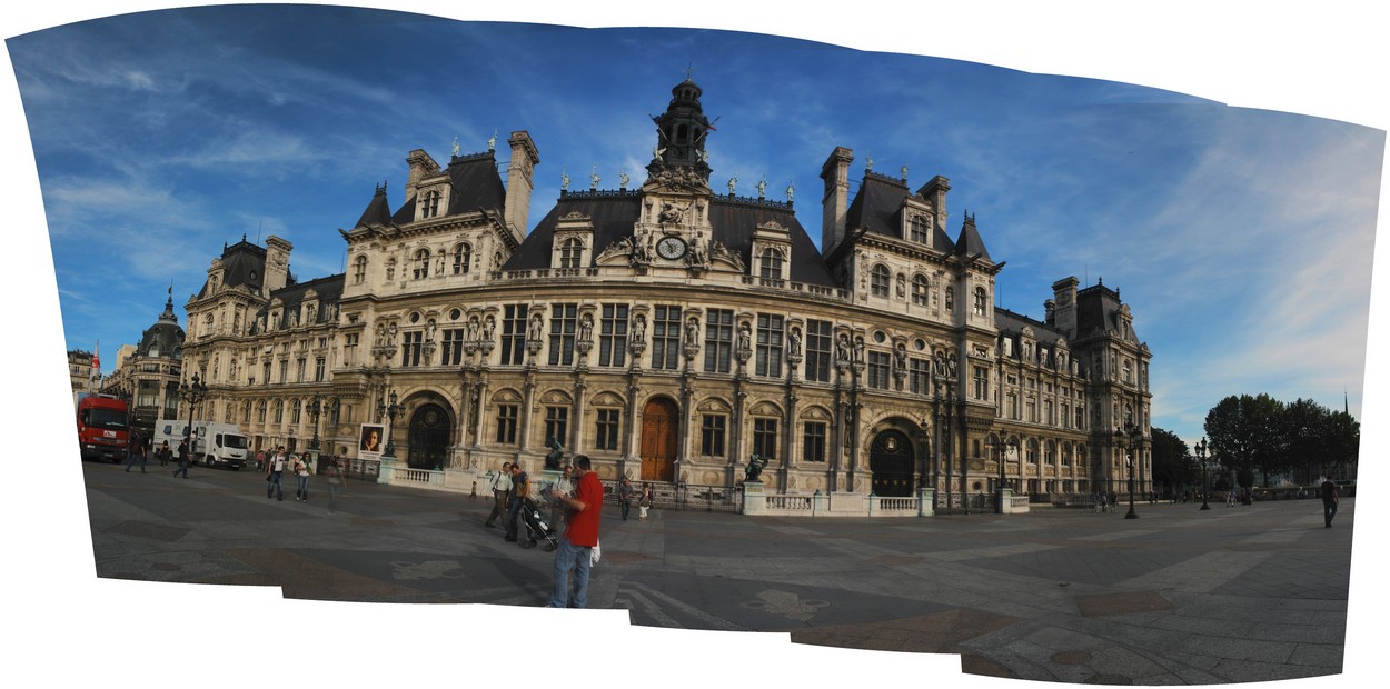  Hotel de Ville