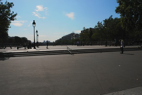 place-de-la-bastille